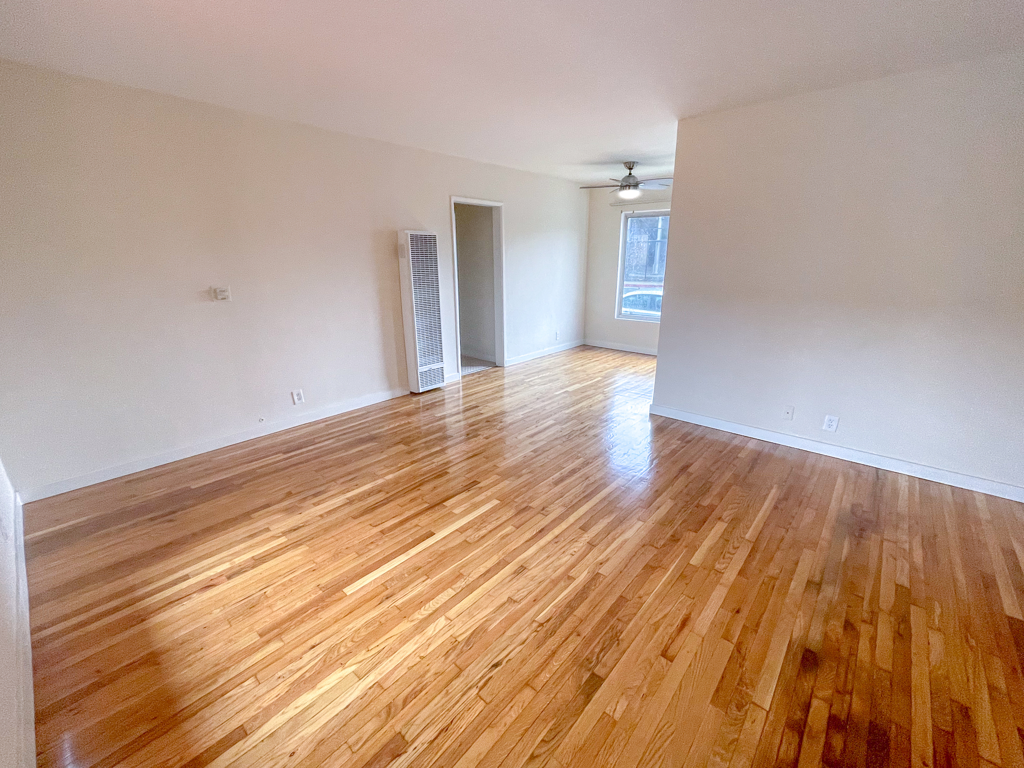 4500 E 7th St – photo 2