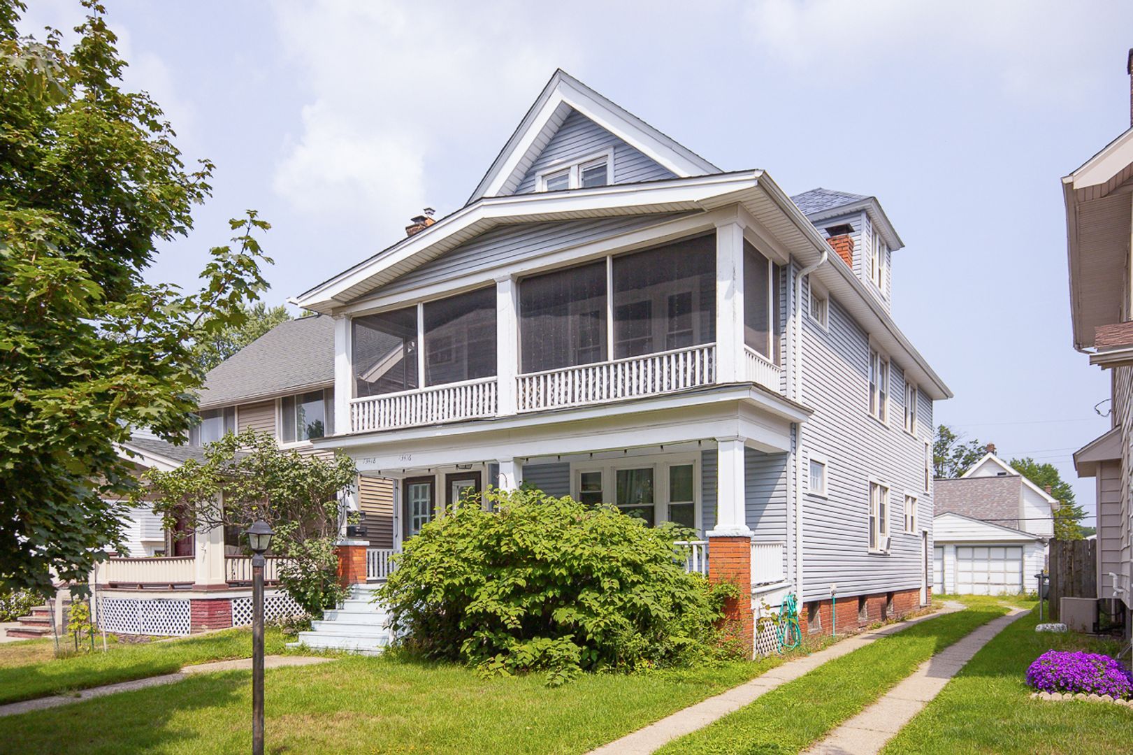 13416 Harlon Ave unit Up – photo 1