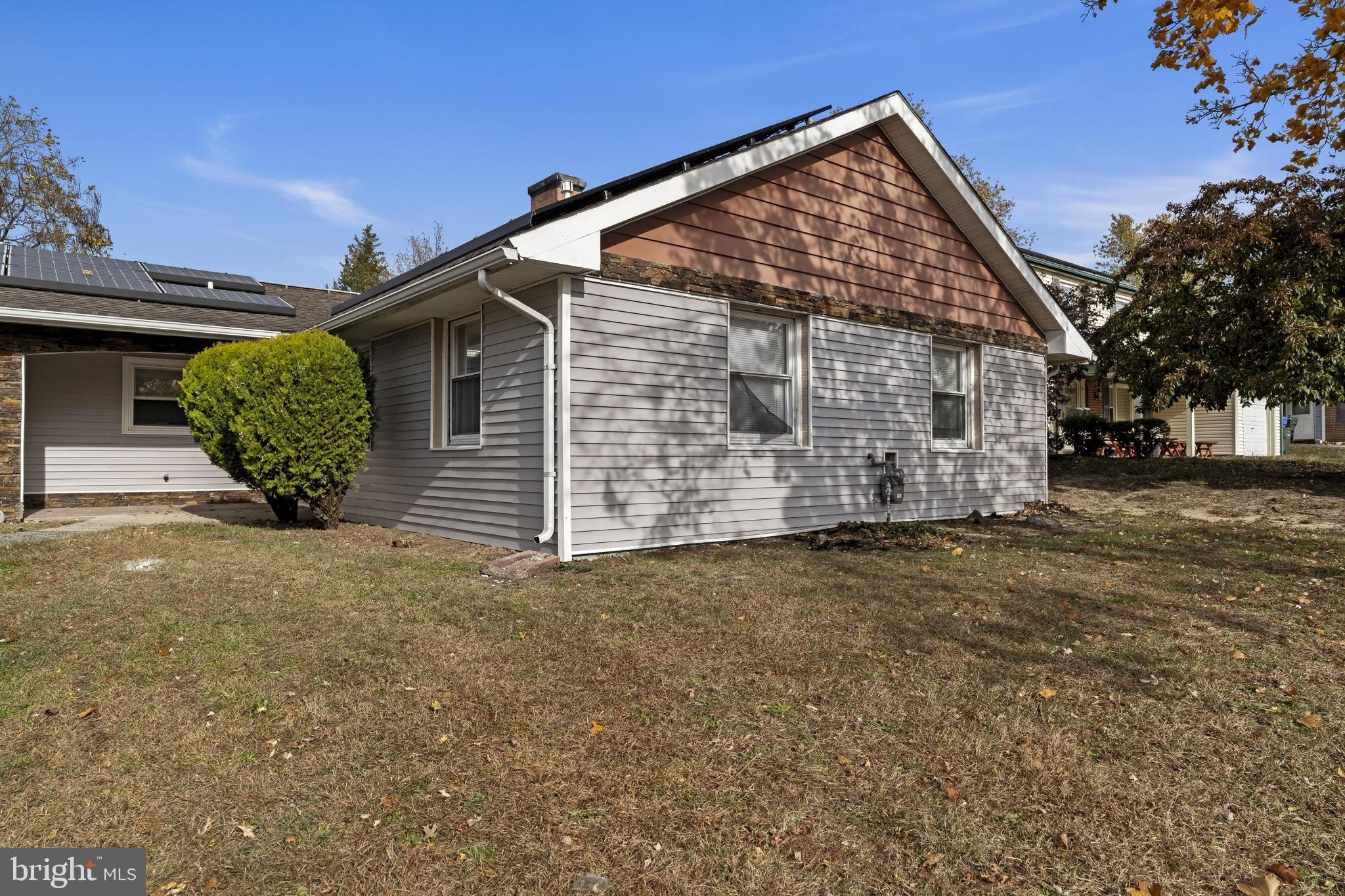 5 Burgess Ln – photo 2