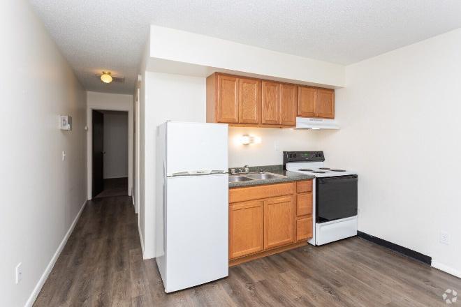 214 E Napoleon Rd – photo 2