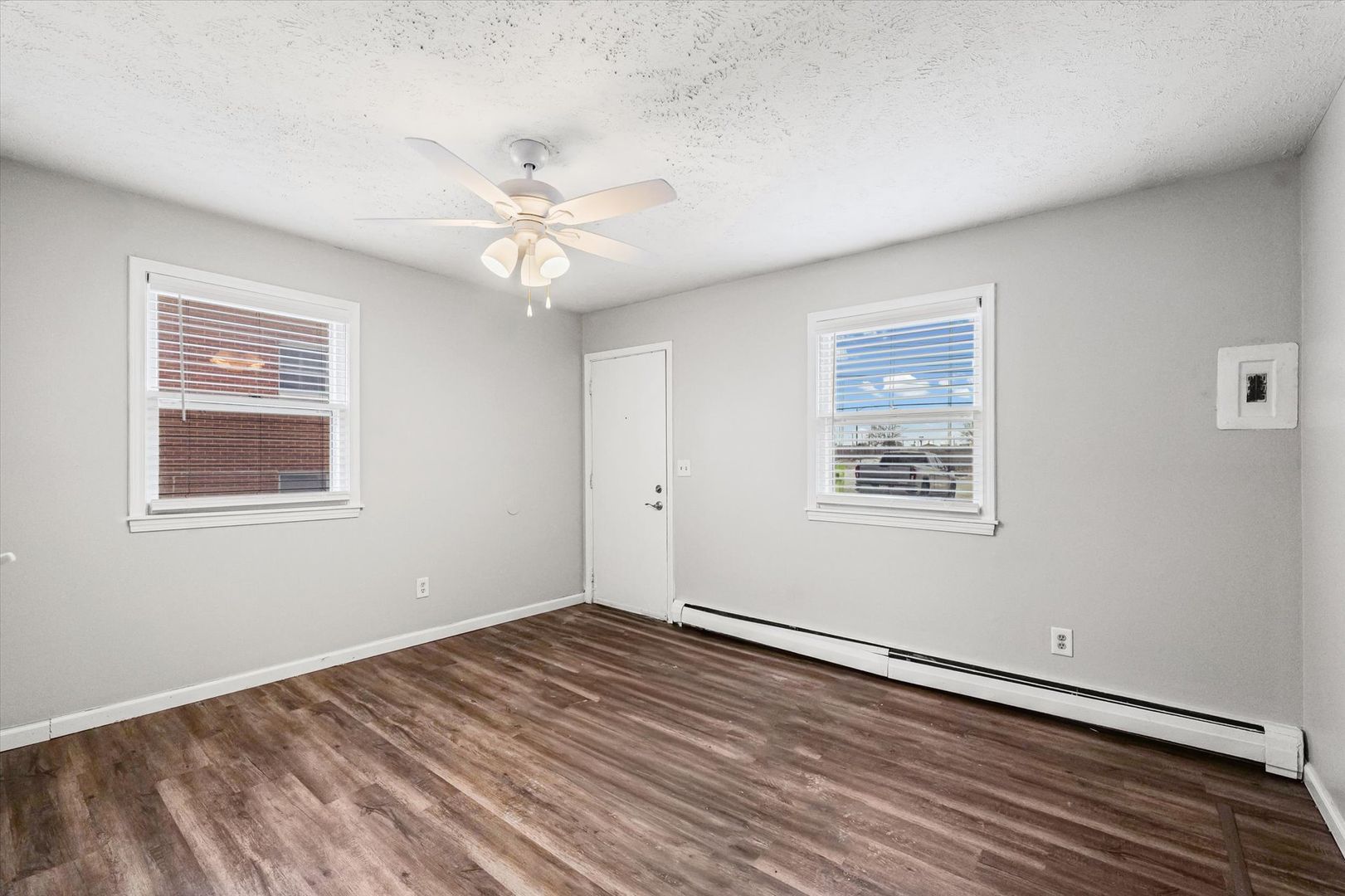 337 Riley Dr unit 3 – photo 2