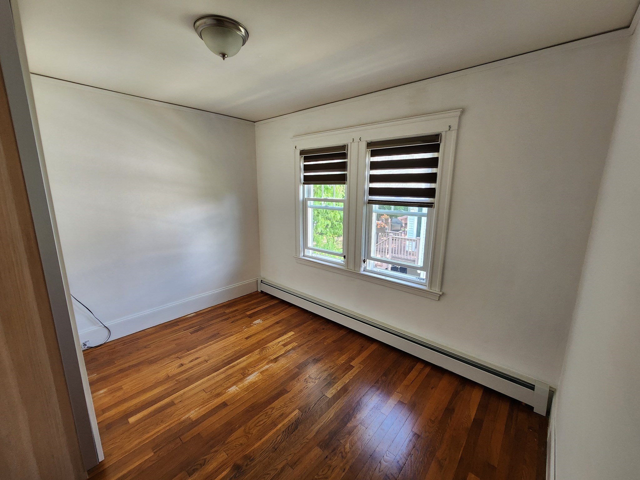 35 Bowker St – photo 5