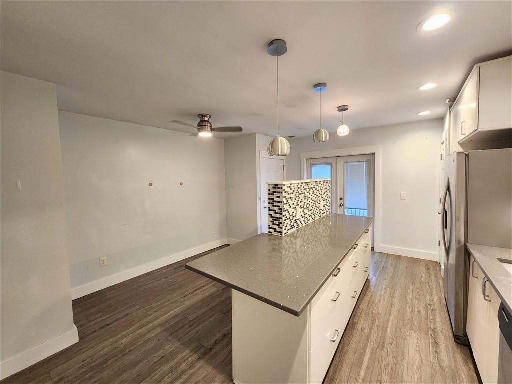 4552 Penn Ave unit 3 – photo 4