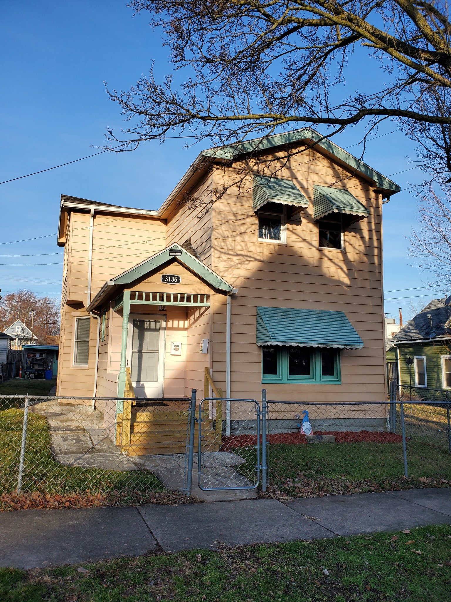 3136 W 40th St unit Upper – photo 1