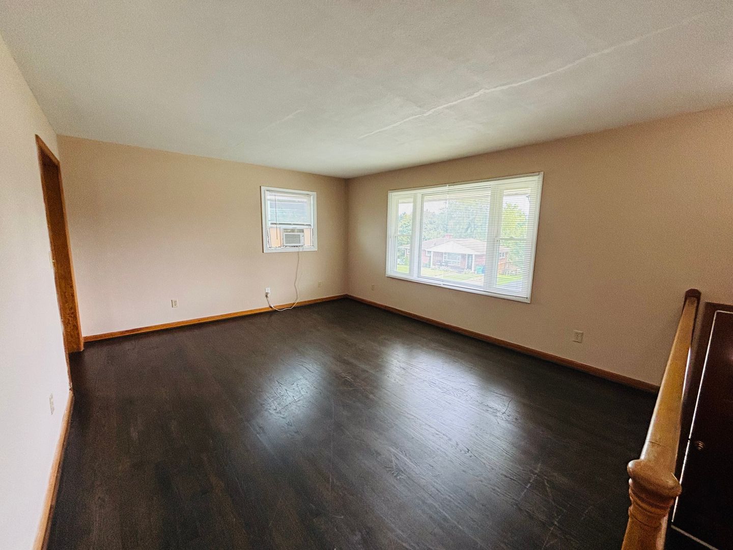 485 2nd St – photo 3
