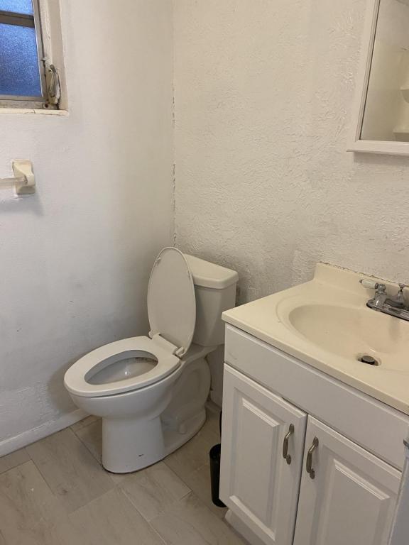 6 James St – photo 3