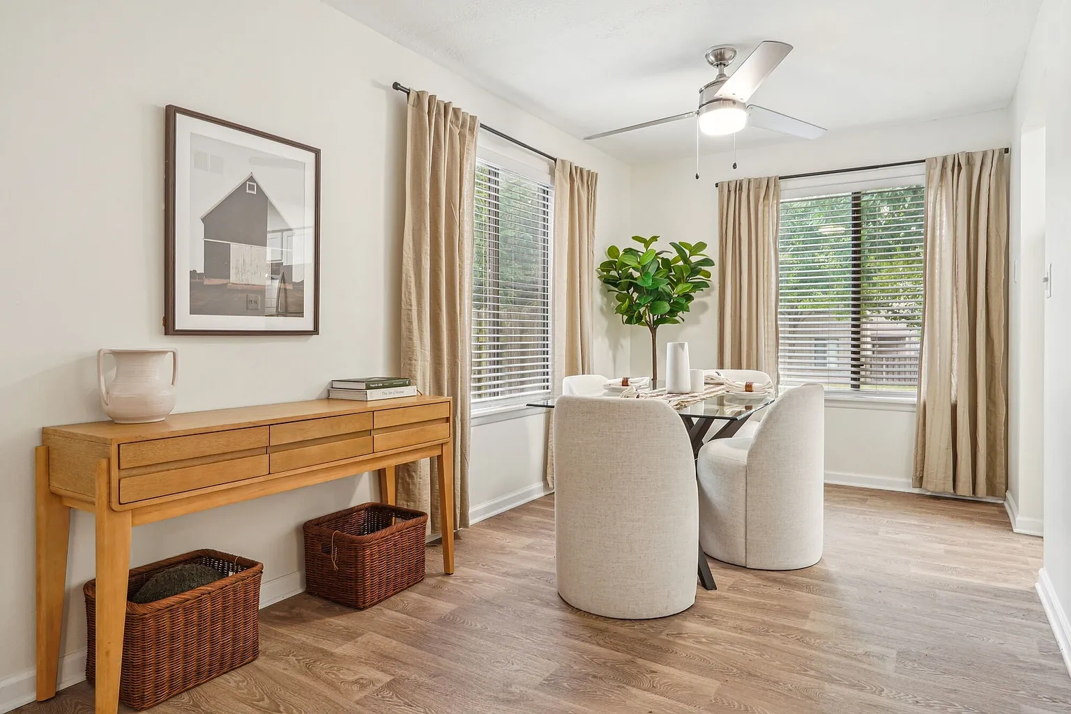 Woodbridge Apartments – photo 4