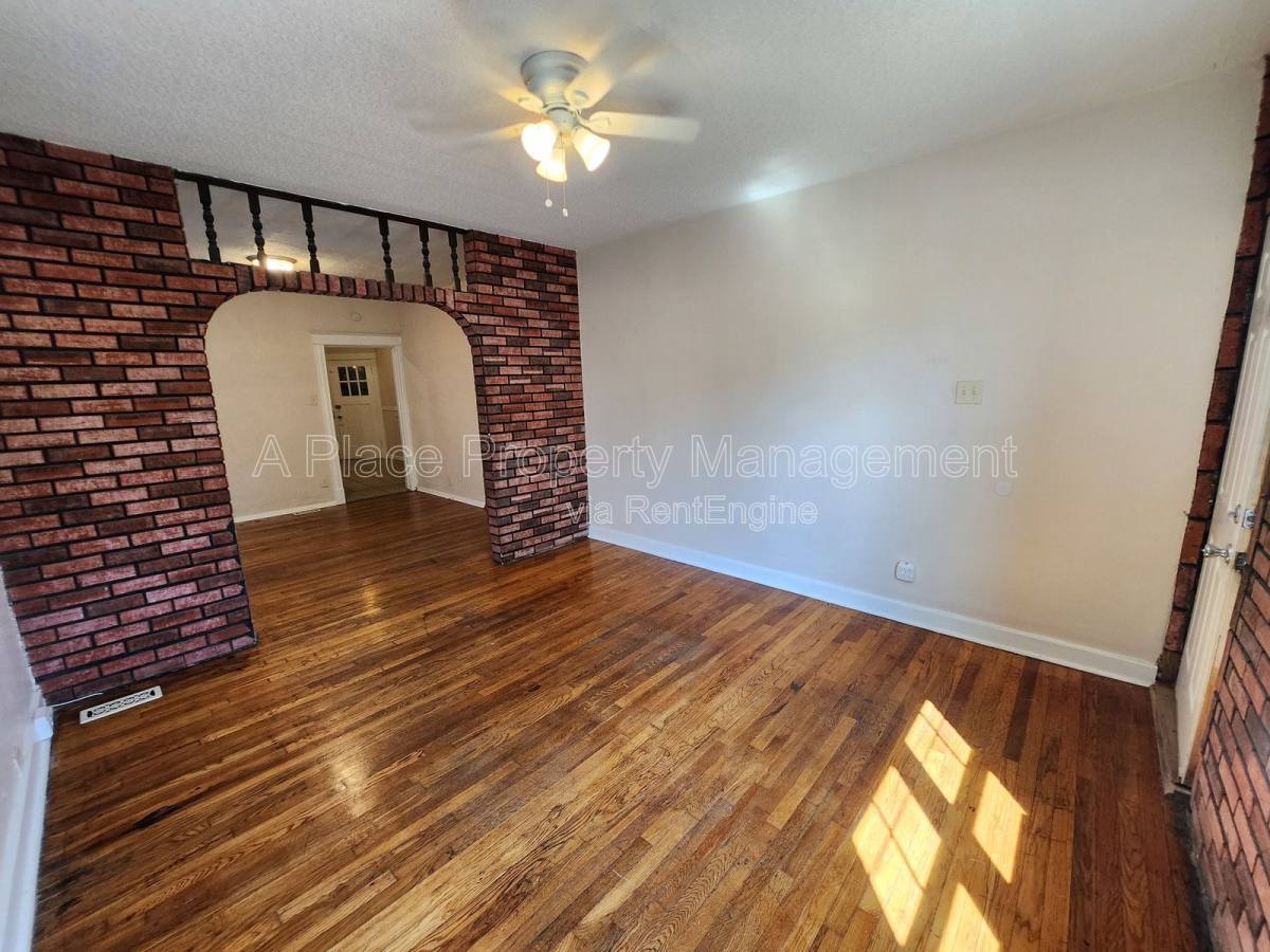 3145 Halliday Ave unit 1ST – photo 4