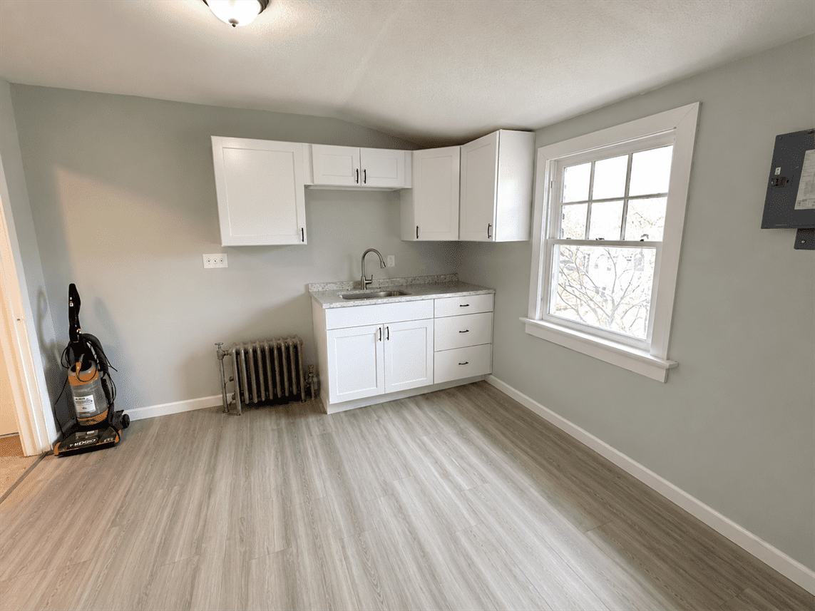 3151 Collingwood Blvd unit 4 – photo 2