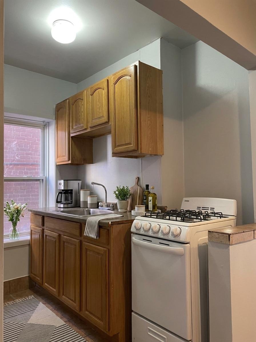 22 Cadillac St unit 8 – photo 2