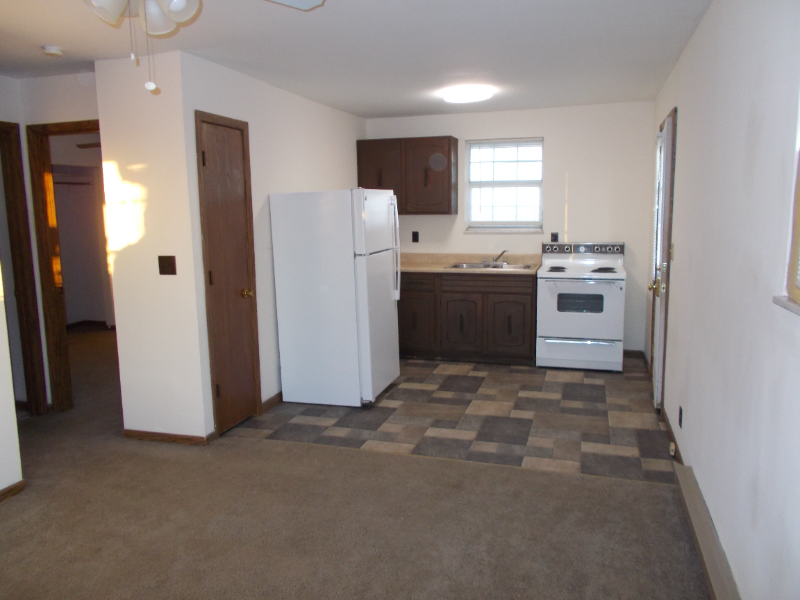 3262 8th St – photo 3