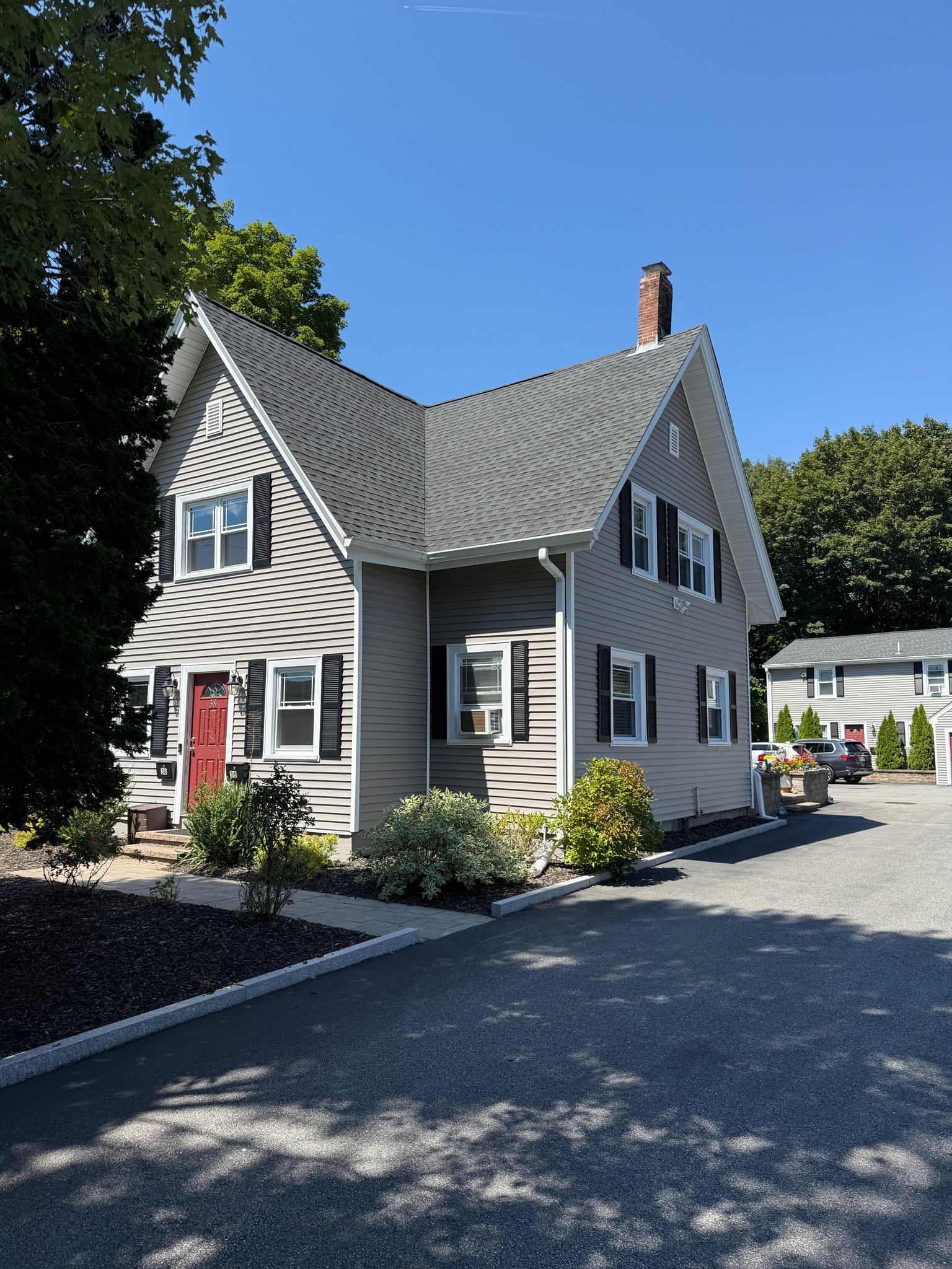 38 Elm St unit 2 – photo 2