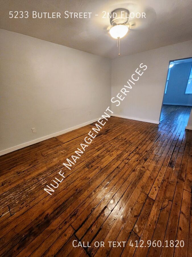 5233 Butler St – photo 3