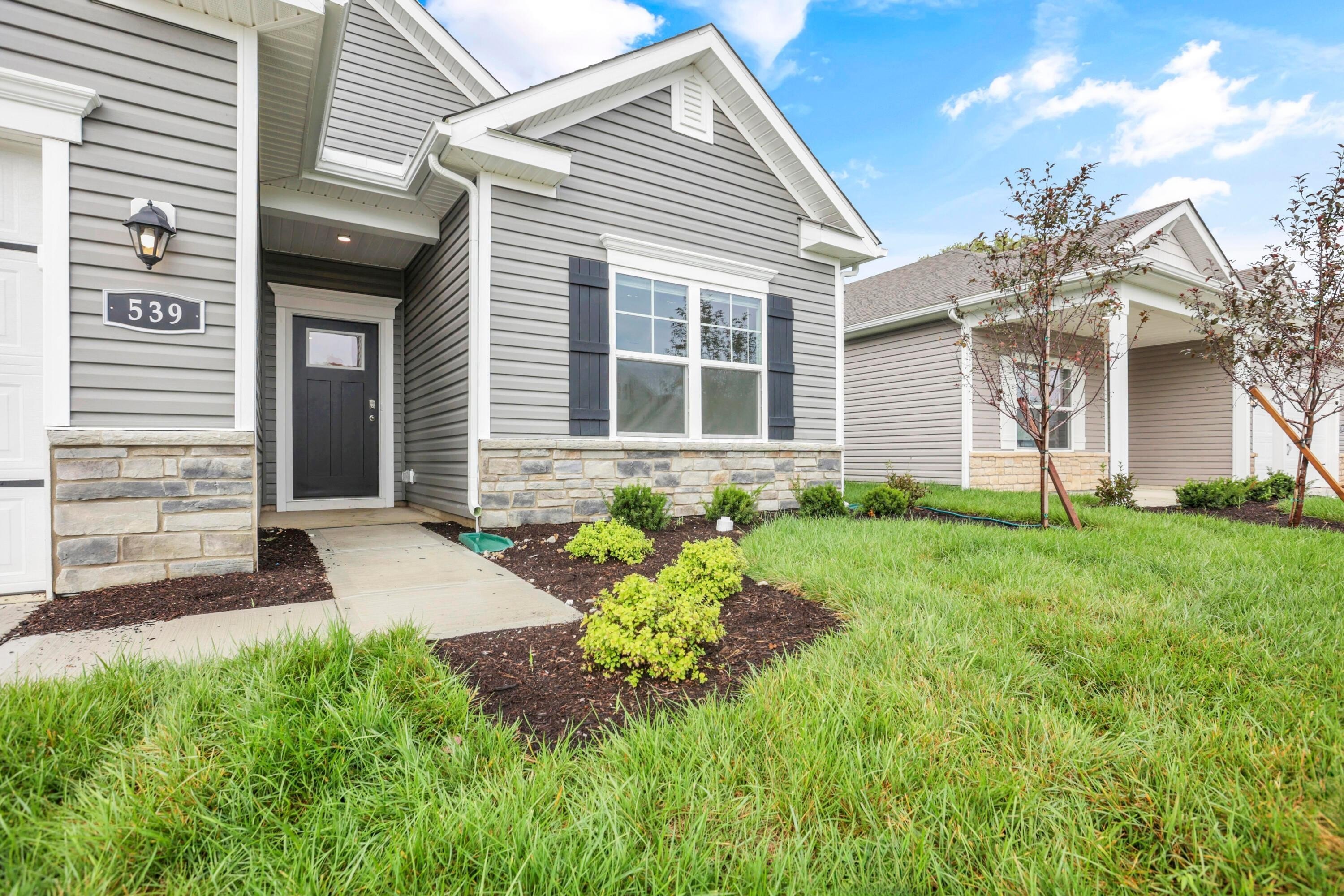 539 Darliene Dr – photo 3