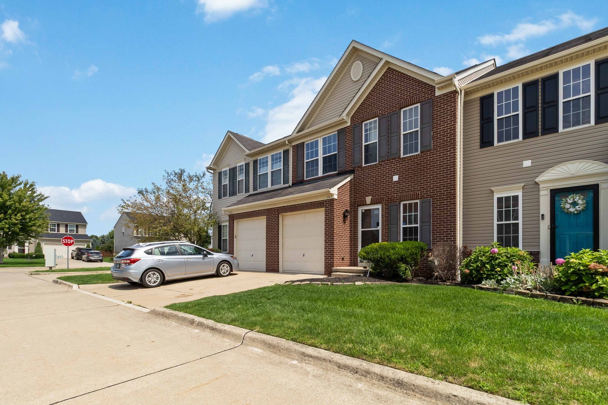 102 Yellowstone Ct – photo 2