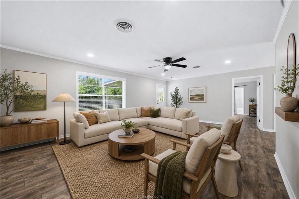 2304 Devonshire St – photo 3