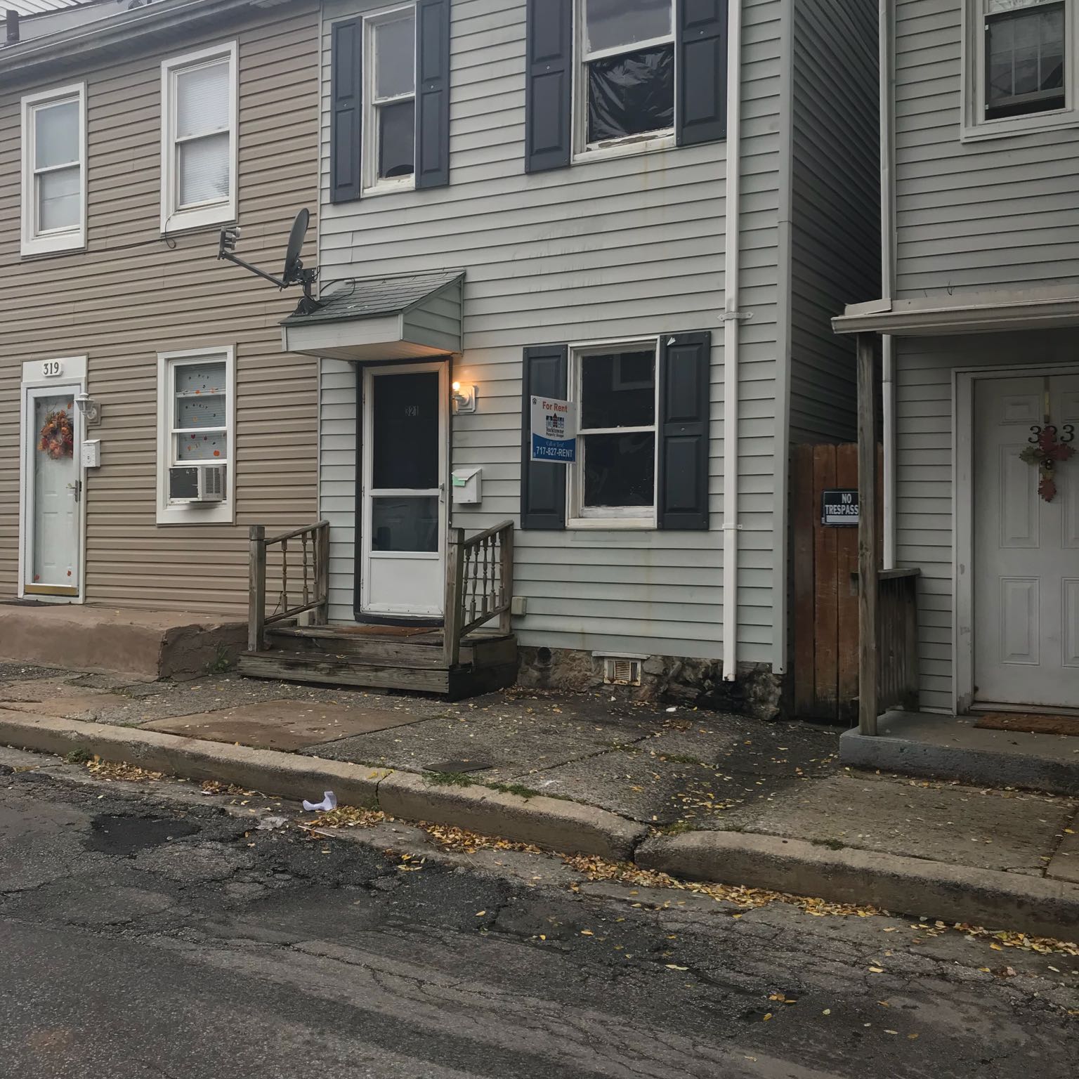 321 Walnut St – photo 1