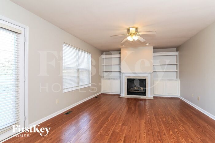 5158 Grandin Ridge Dr – photo 3