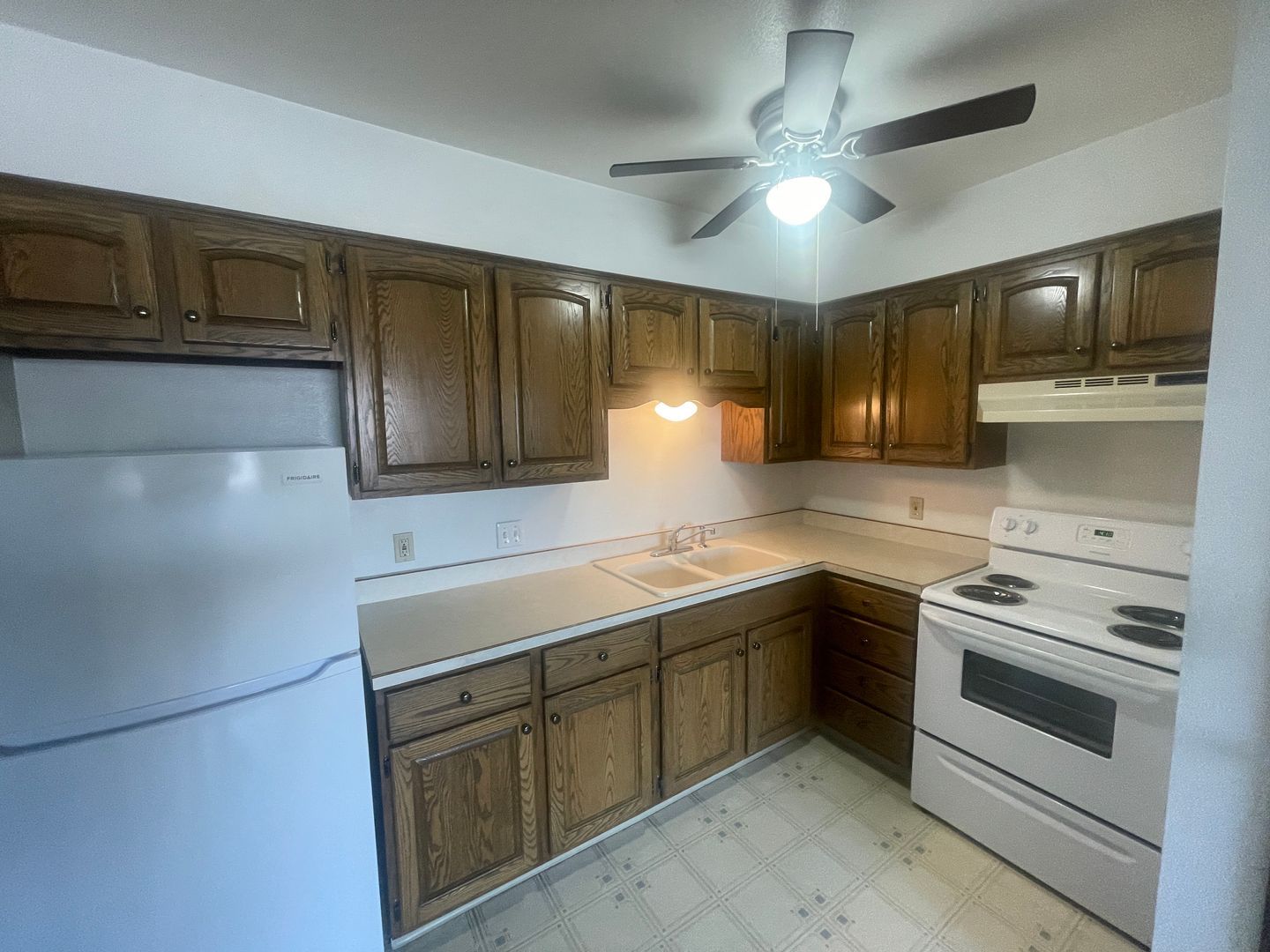 1309 W Larson St unit Unit G4 – photo 5