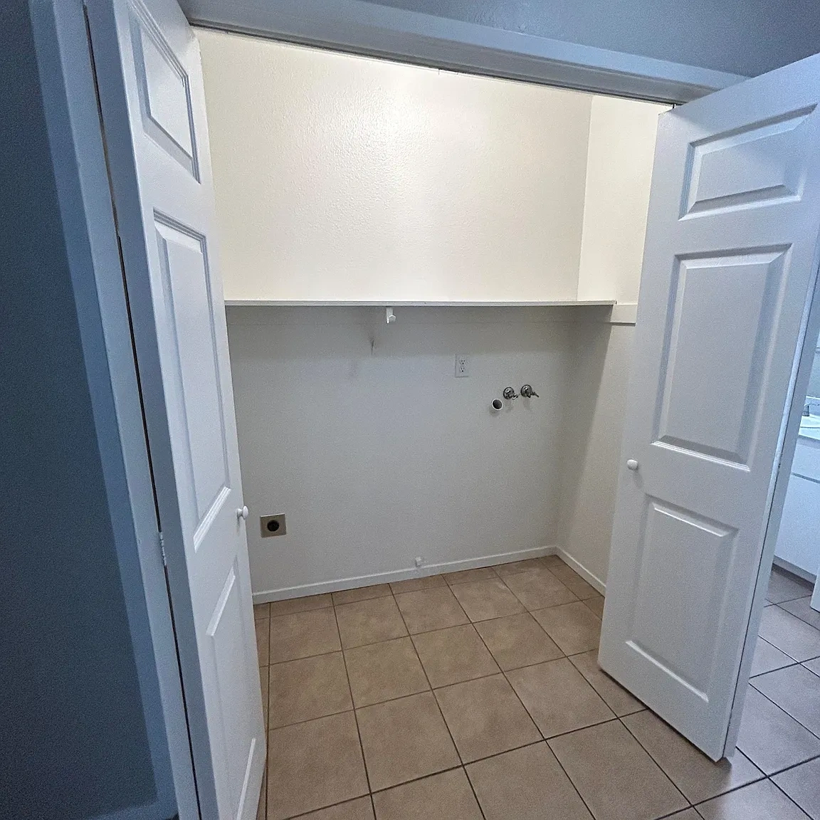 Parkwood Village – photo 1
