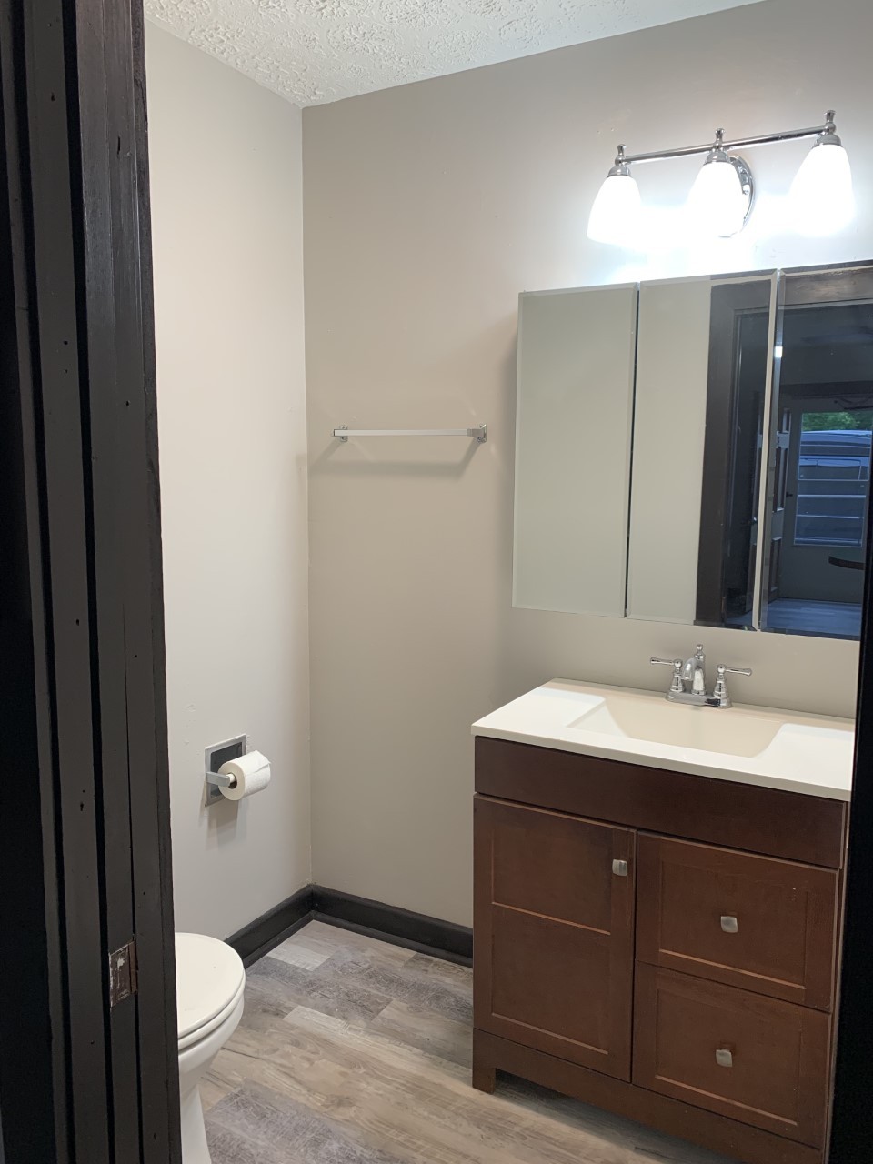 415 Dunlap St unit 2 – photo 5