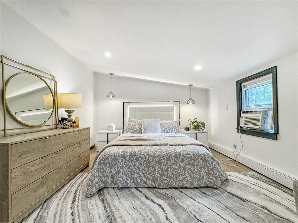 8 Greenhalge St – photo 1