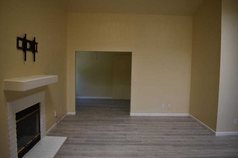 4790 Winona Way – photo 5