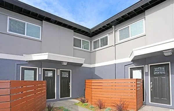 Stratus Apartments – photo 3