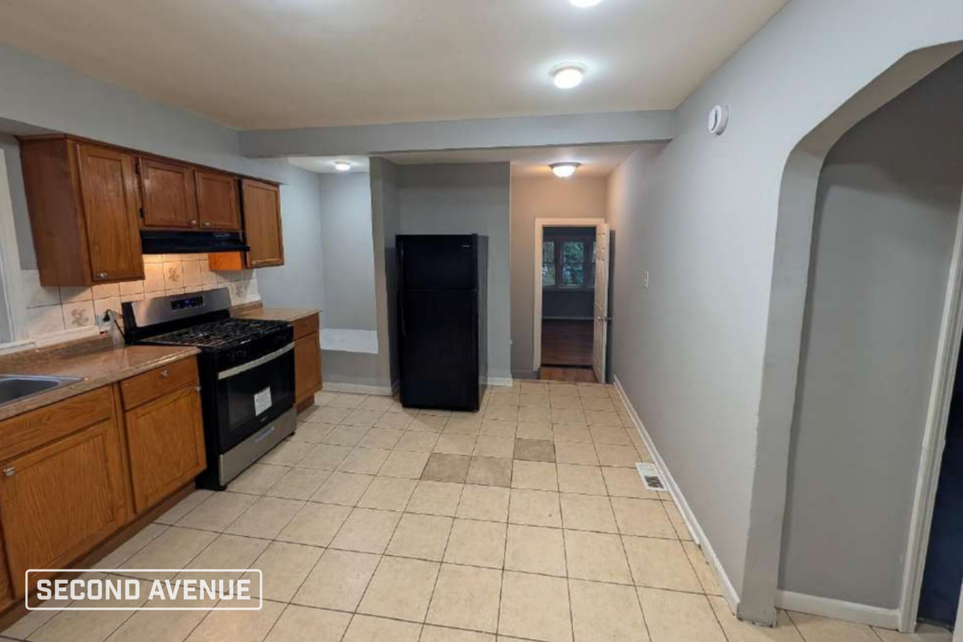 8512 S Aberdeen St – photo 4