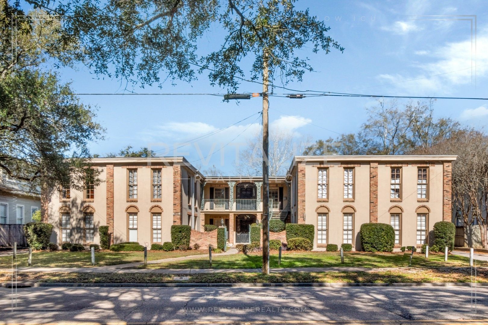 1504 Dauphin St unit 6 – photo 4
