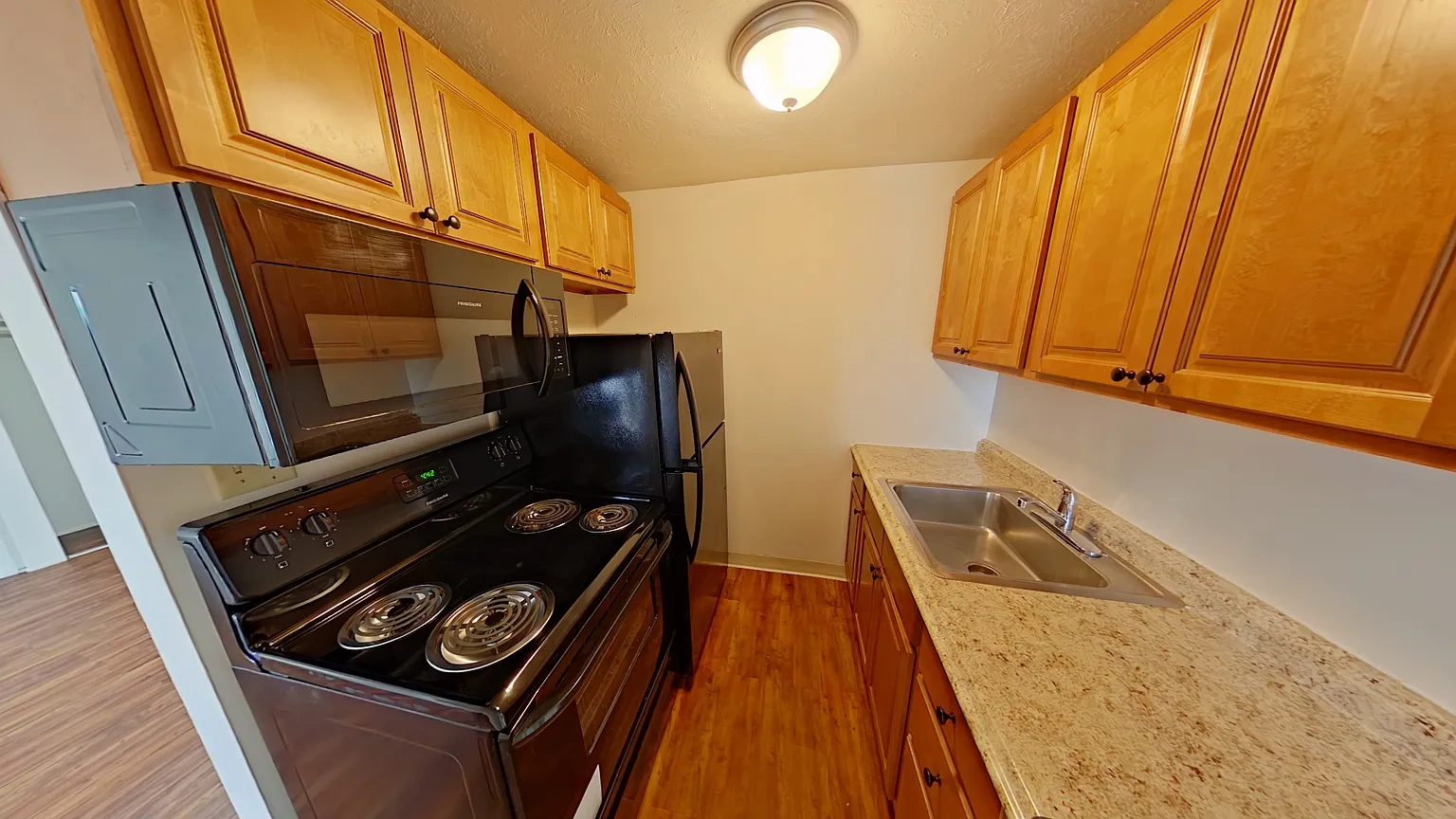 Canterbury Court Apartments – photo 5