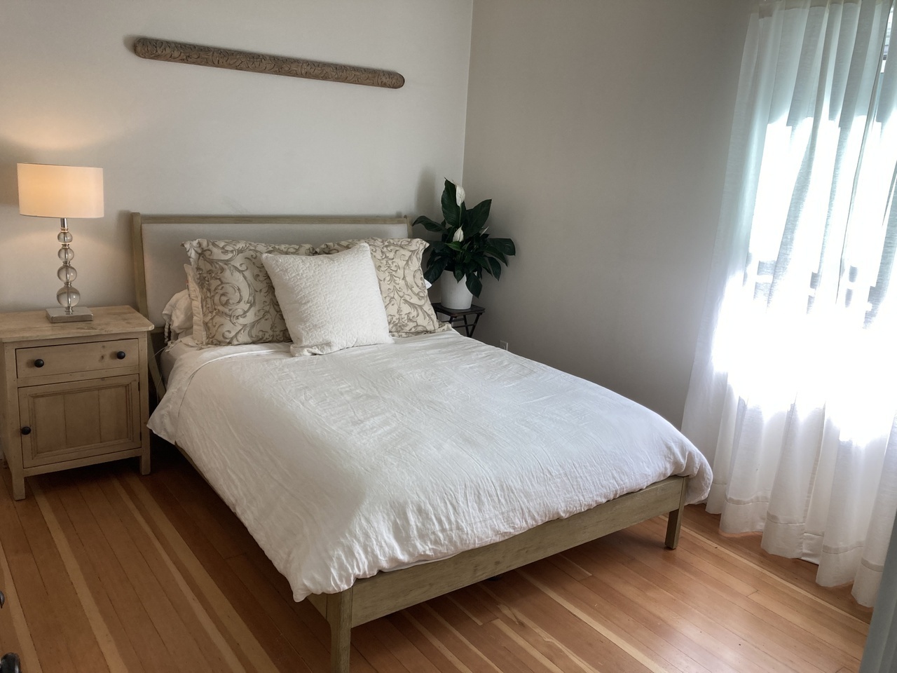 1010 Hollywood Ave – photo 5