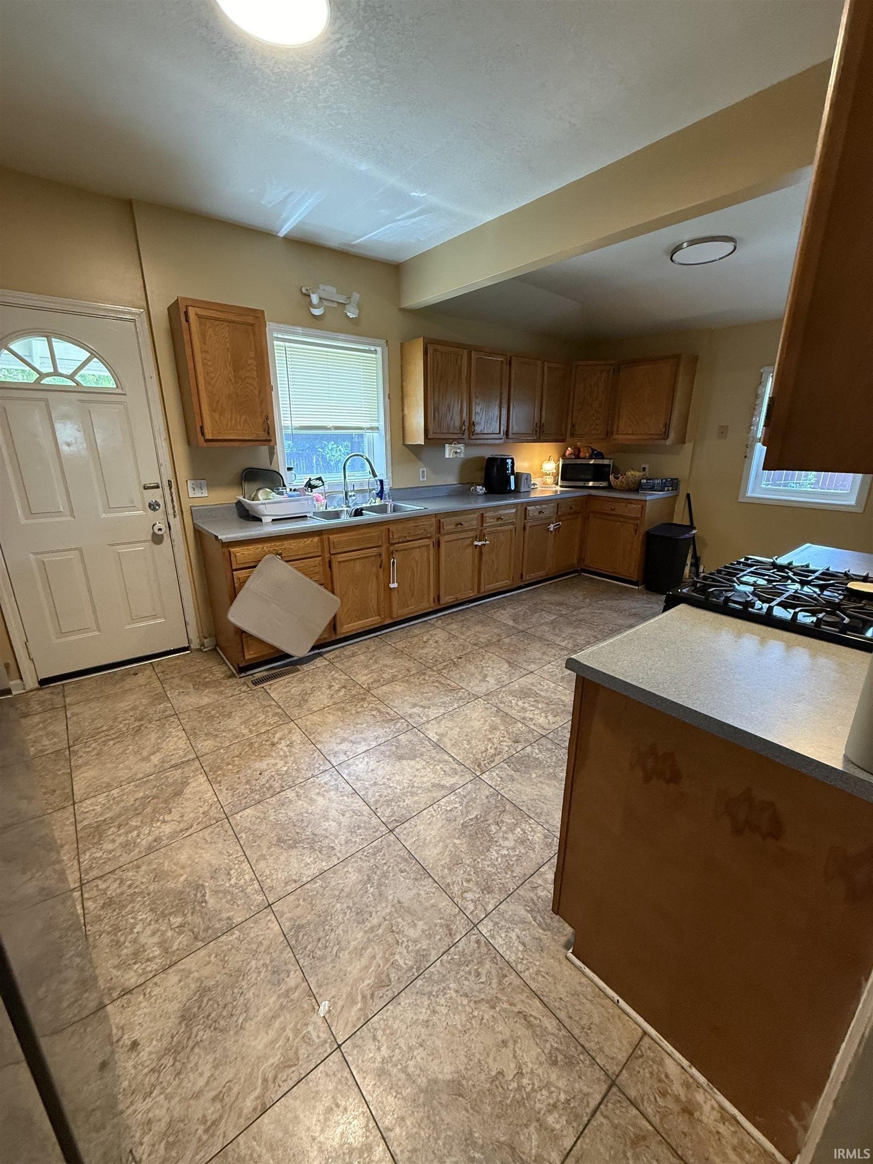 4026 Lafayette St – photo 5