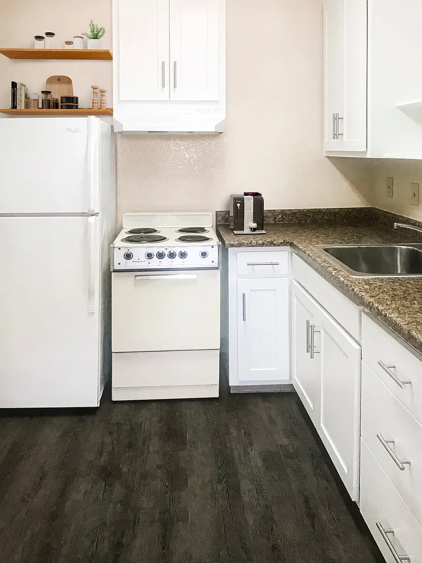 2601 Delano Ave – photo 1