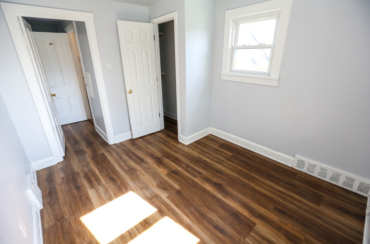 14628 Granger Rd unit 2 – photo 3