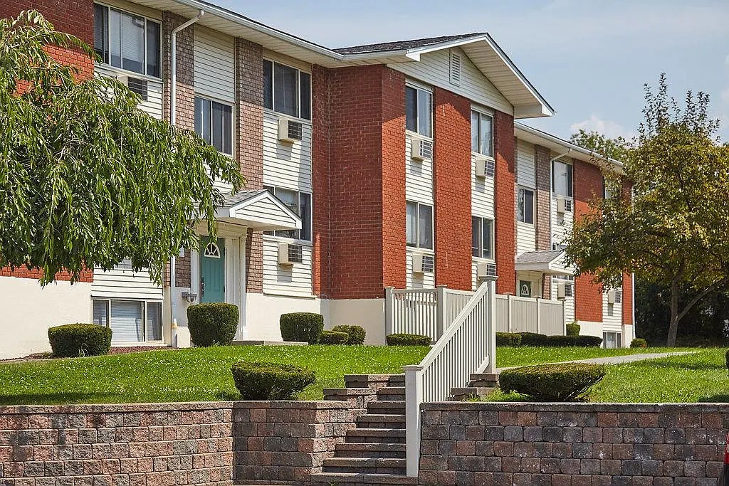 Dutchess Apartments – photo 3