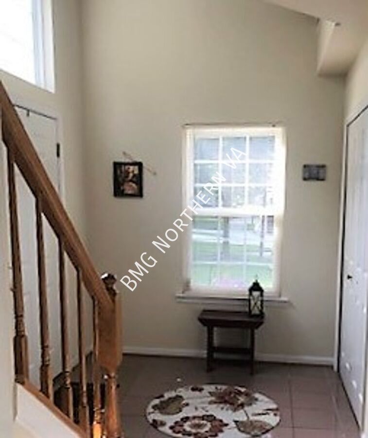 6015 Keble Dr – photo 3