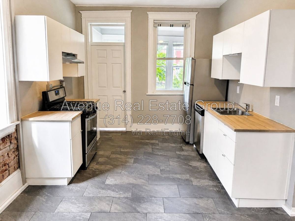 3325 Nebraska Ave unit 2F – photo 5