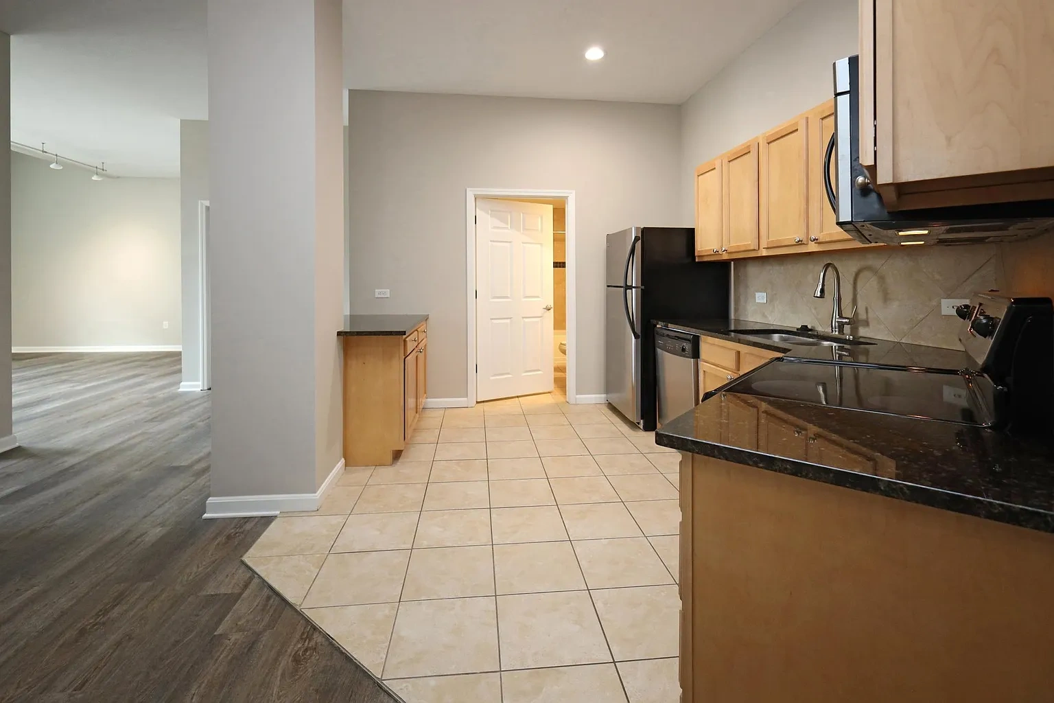 The Residences at 668 – photo 2