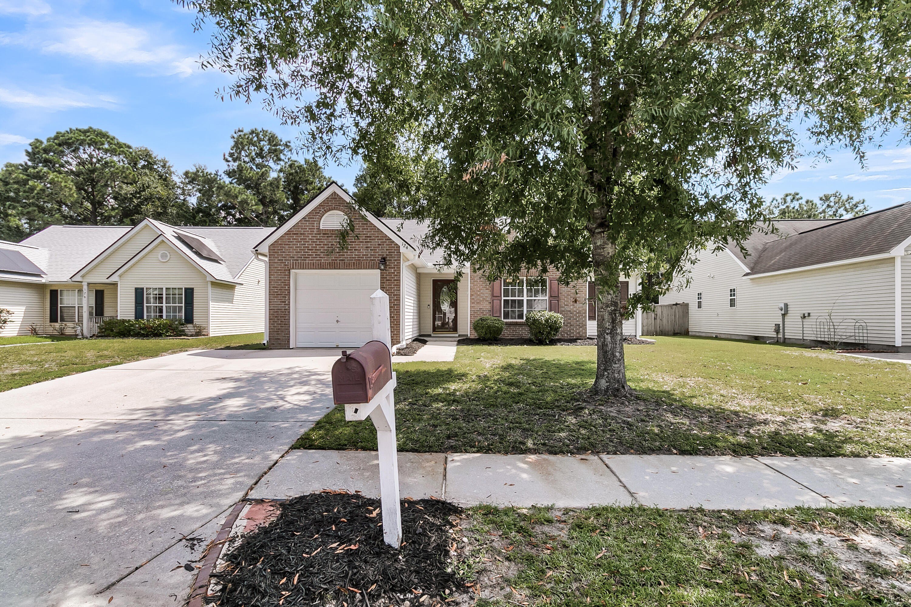 124 Dovetail Cir – photo 1