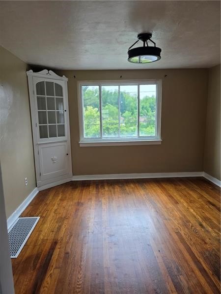 155 Pennoak Dr – photo 3