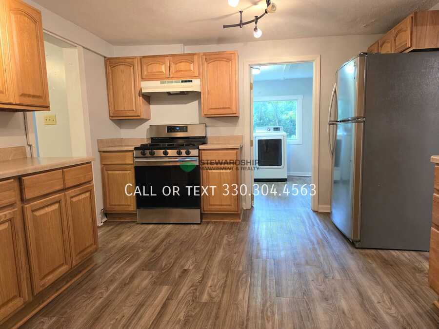 2226 Samuel Ave – photo 1