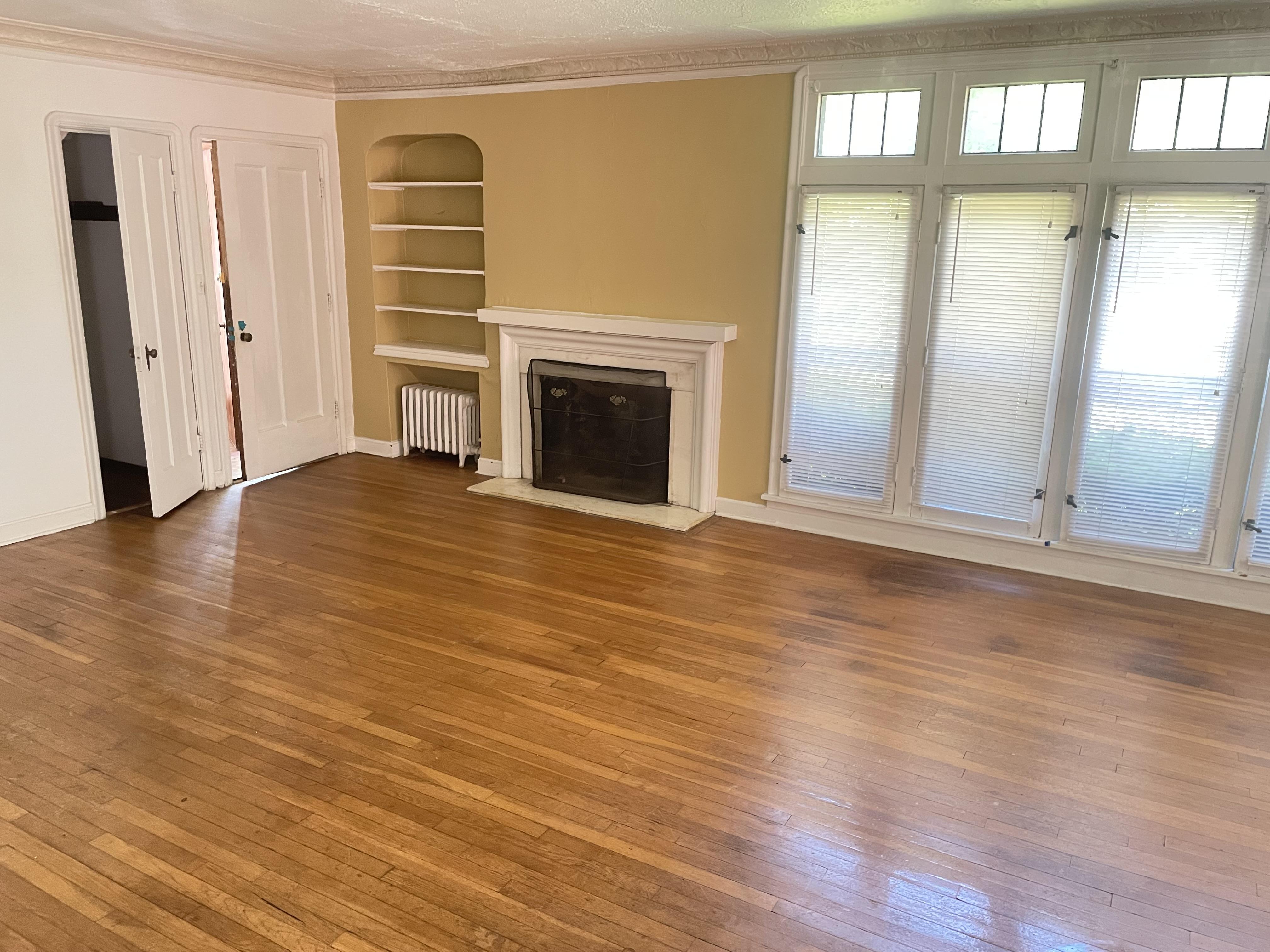 18320 Newell Rd unit 1 – photo 2