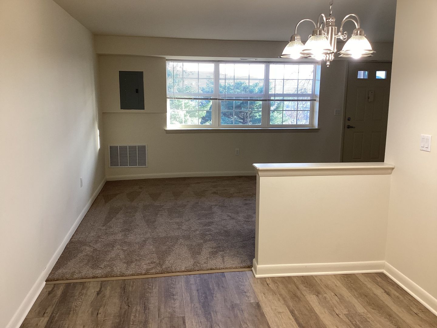 300 Valley Heights Dr unit 44 – photo 1