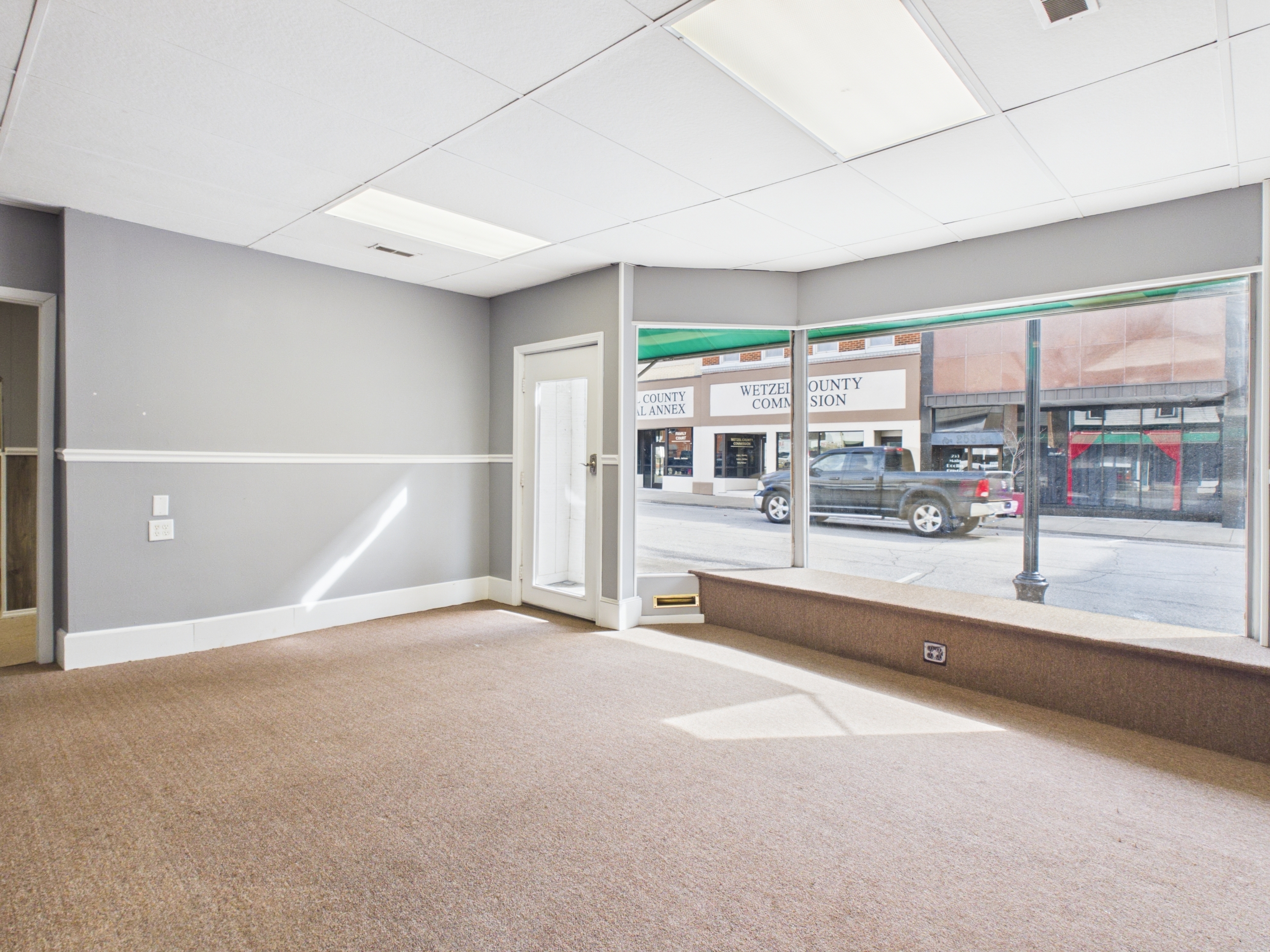248 Main St – photo 5
