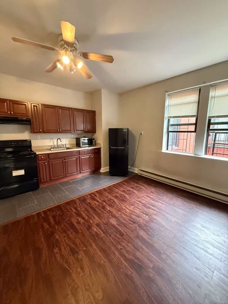 18 Summit St unit Studio – photo 2