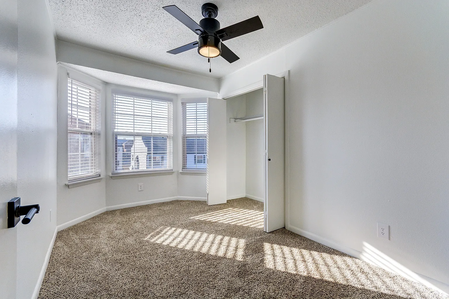 ReNew on Cantrell – photo 1