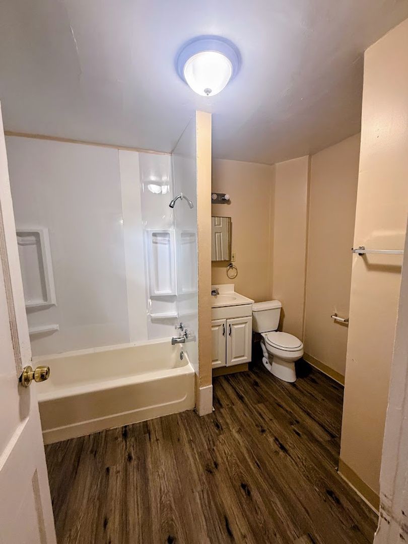 175 E Emerling Ave – photo 5