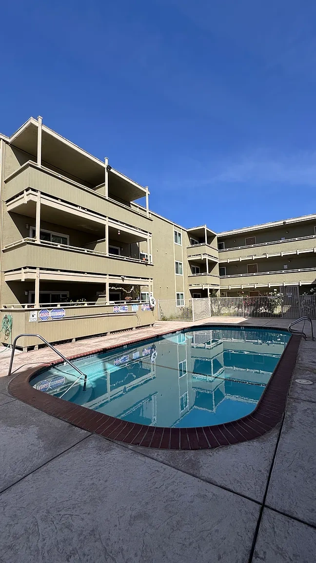 1399 Pacific Ave – photo 3
