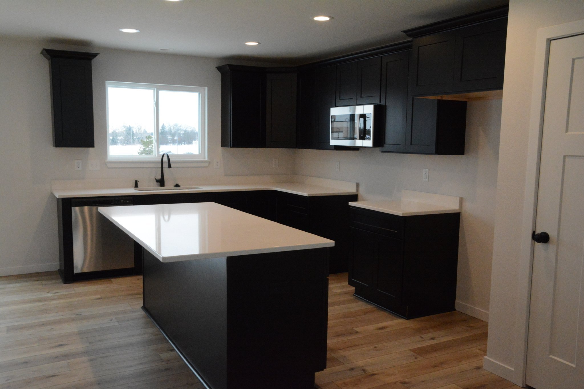 664 E Blf Cir – photo 3